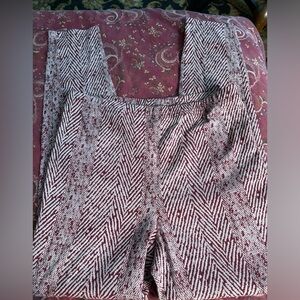Unbranded Women’s Leggings Side Zip 28 X 26 Maroon/White